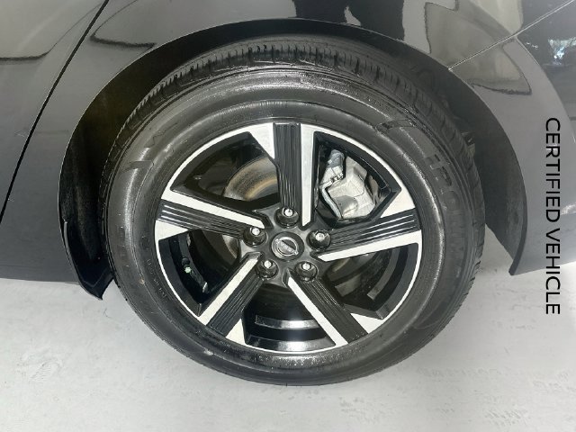 Certified 2025 Nissan Sentra SV FWD image 30