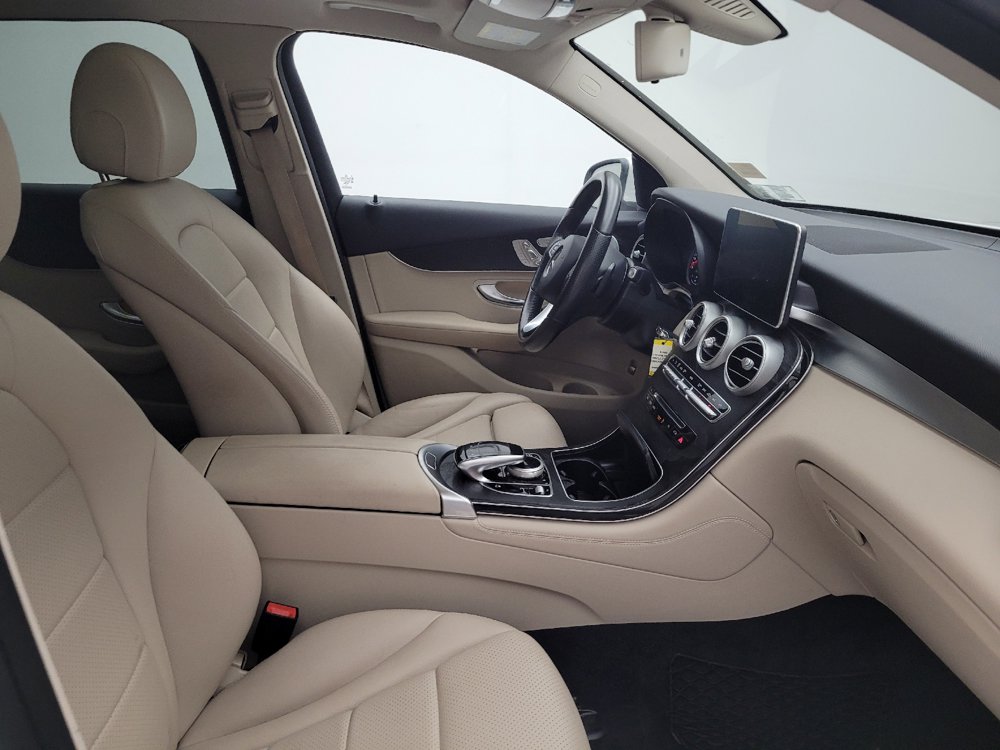 Used 2016 Mercedes-Benz GLC 300 4MATIC image 21