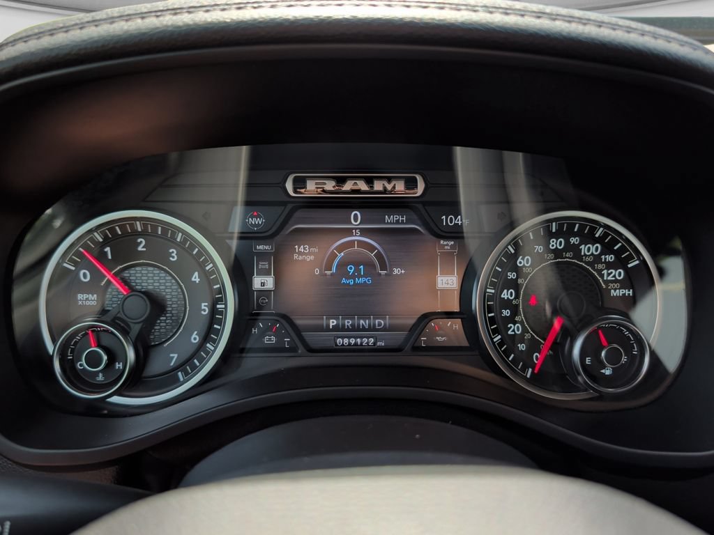 Used 2019 RAM 1500 Laramie w/ Sport Appearance Package AWD/4WD image 10