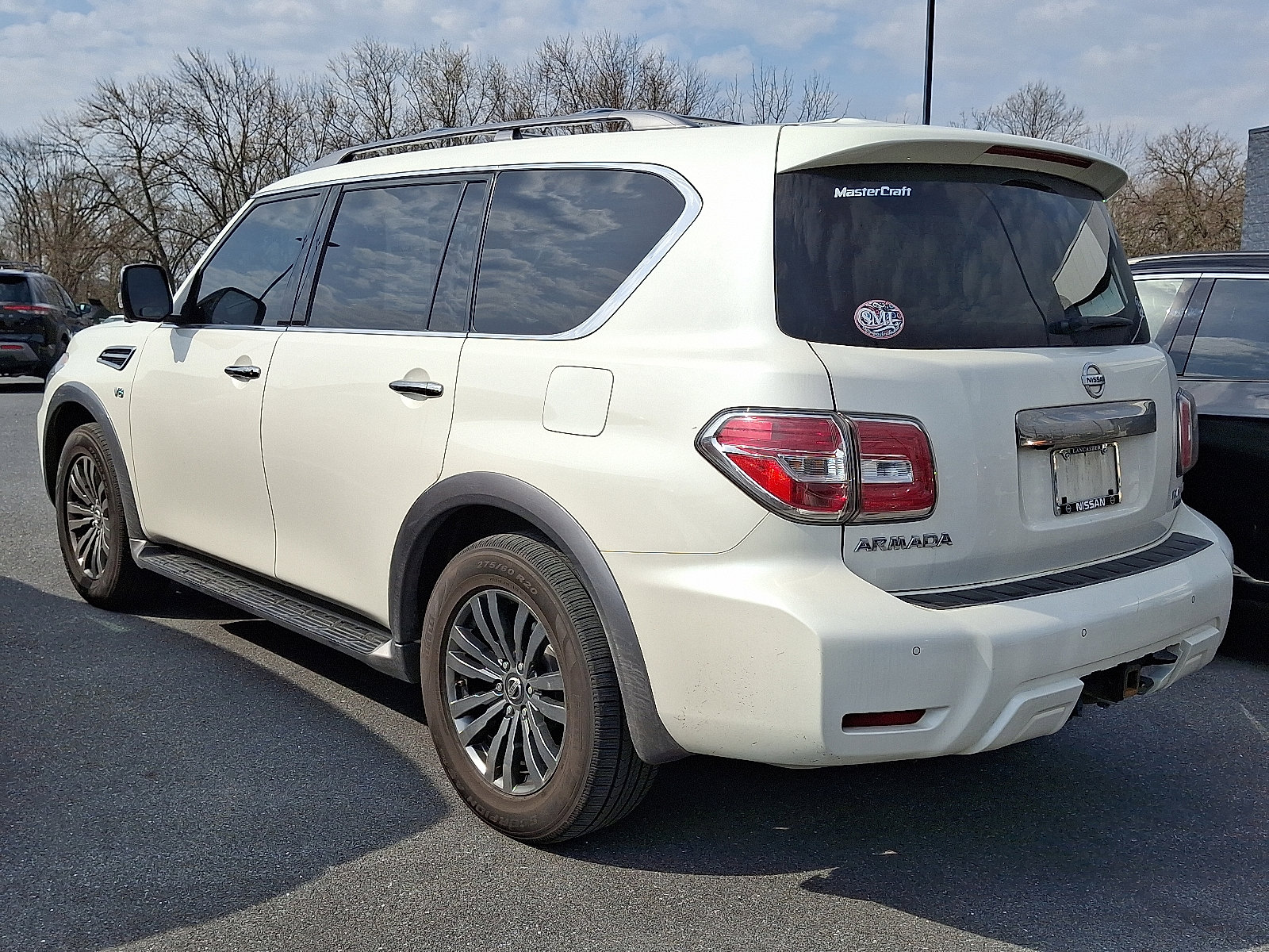 Used 2018 Nissan Armada Platinum w/ Cargo Package image 3