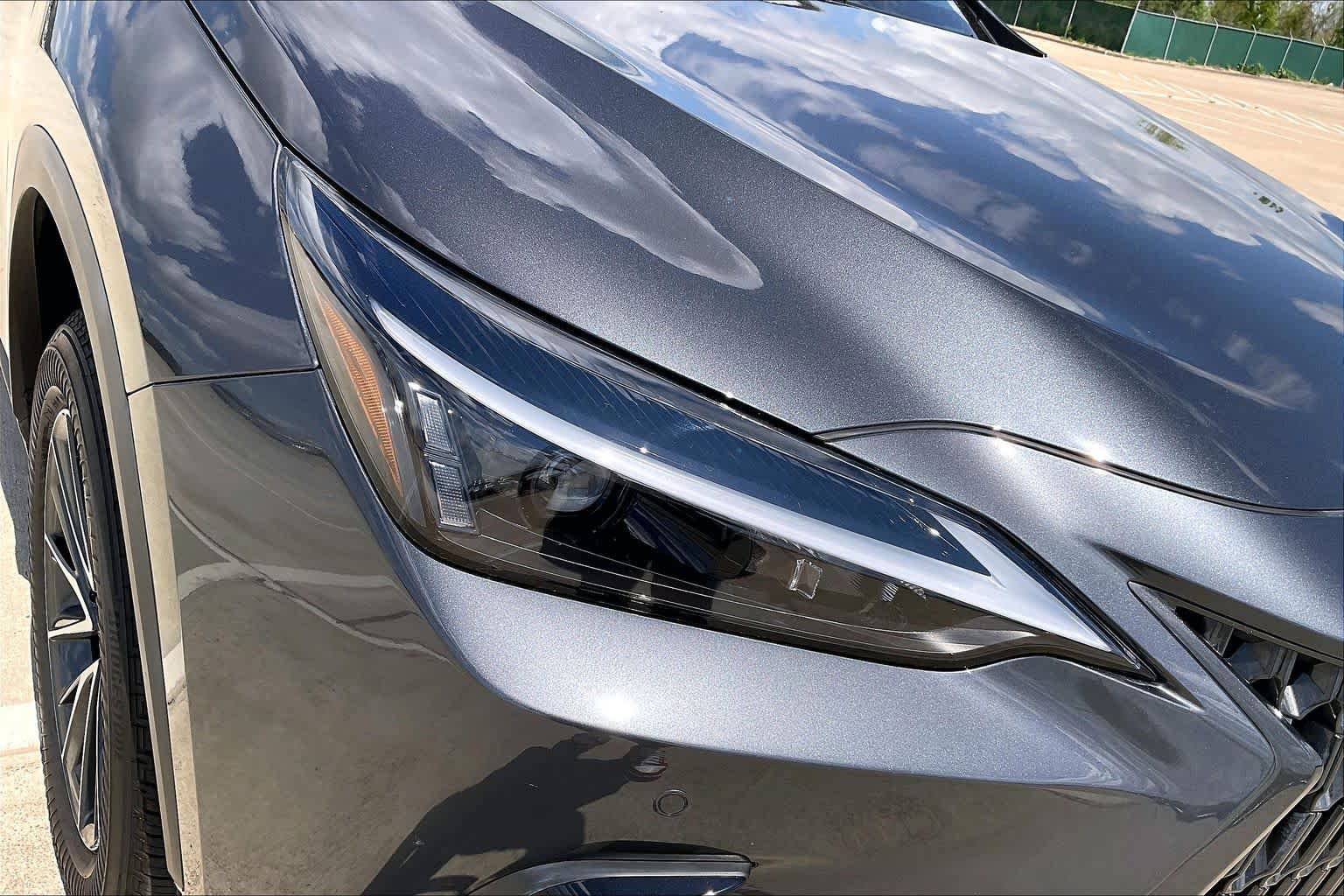 Used 2025 Lexus NX 250 FWD w/ Accessory Package (Z1) image 25