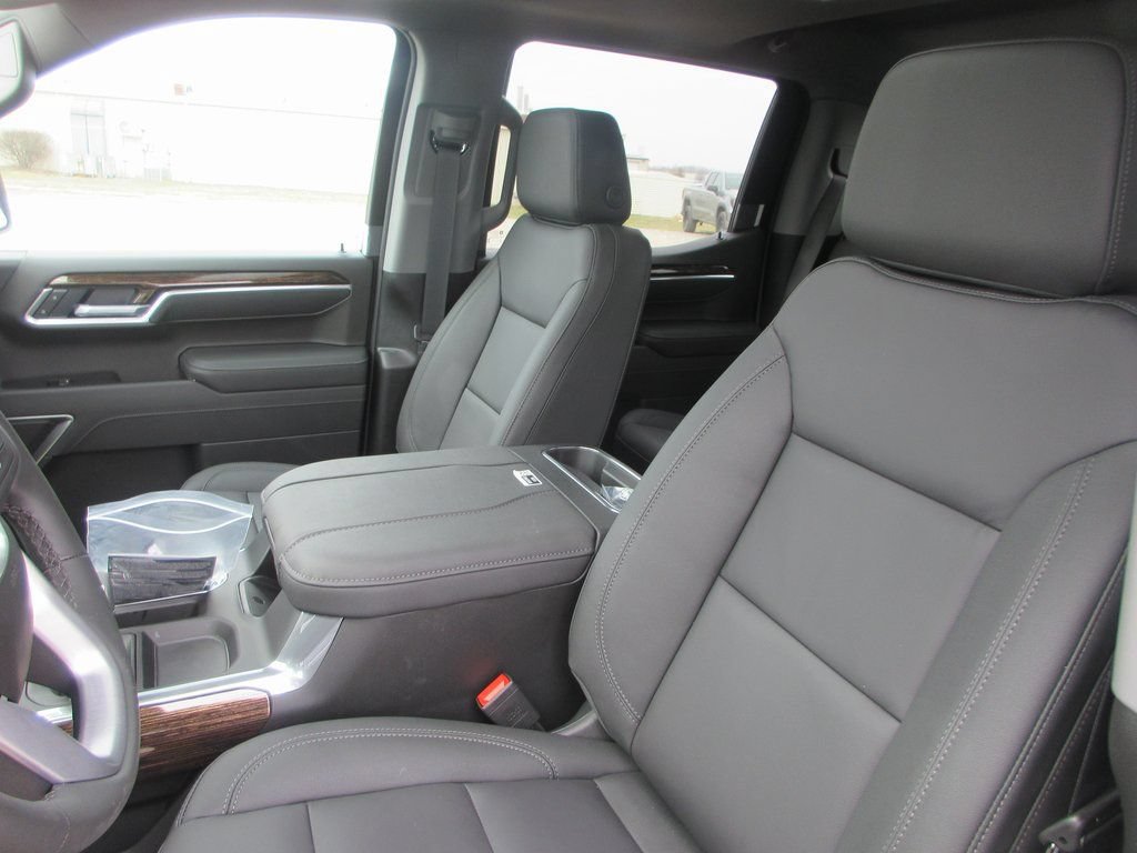 New 2026 GMC Sierra 1500 Elevation w/ Elevation Premium Package AWD/4WD image 16