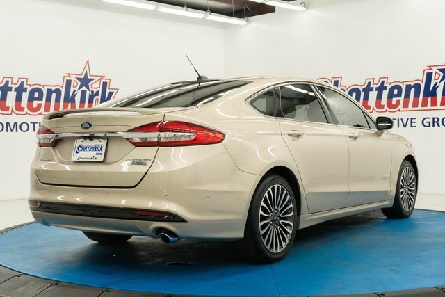 Used 2018 Ford Fusion Energi Platinum image 13