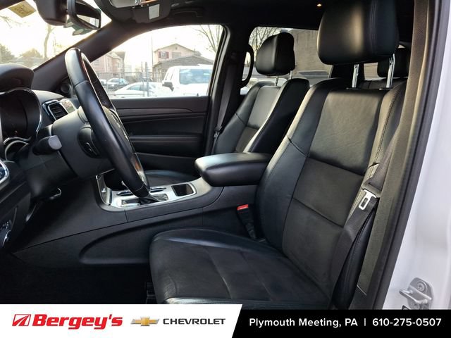 Used 2022 Jeep Grand Cherokee Laredo X AWD/4WD image 16