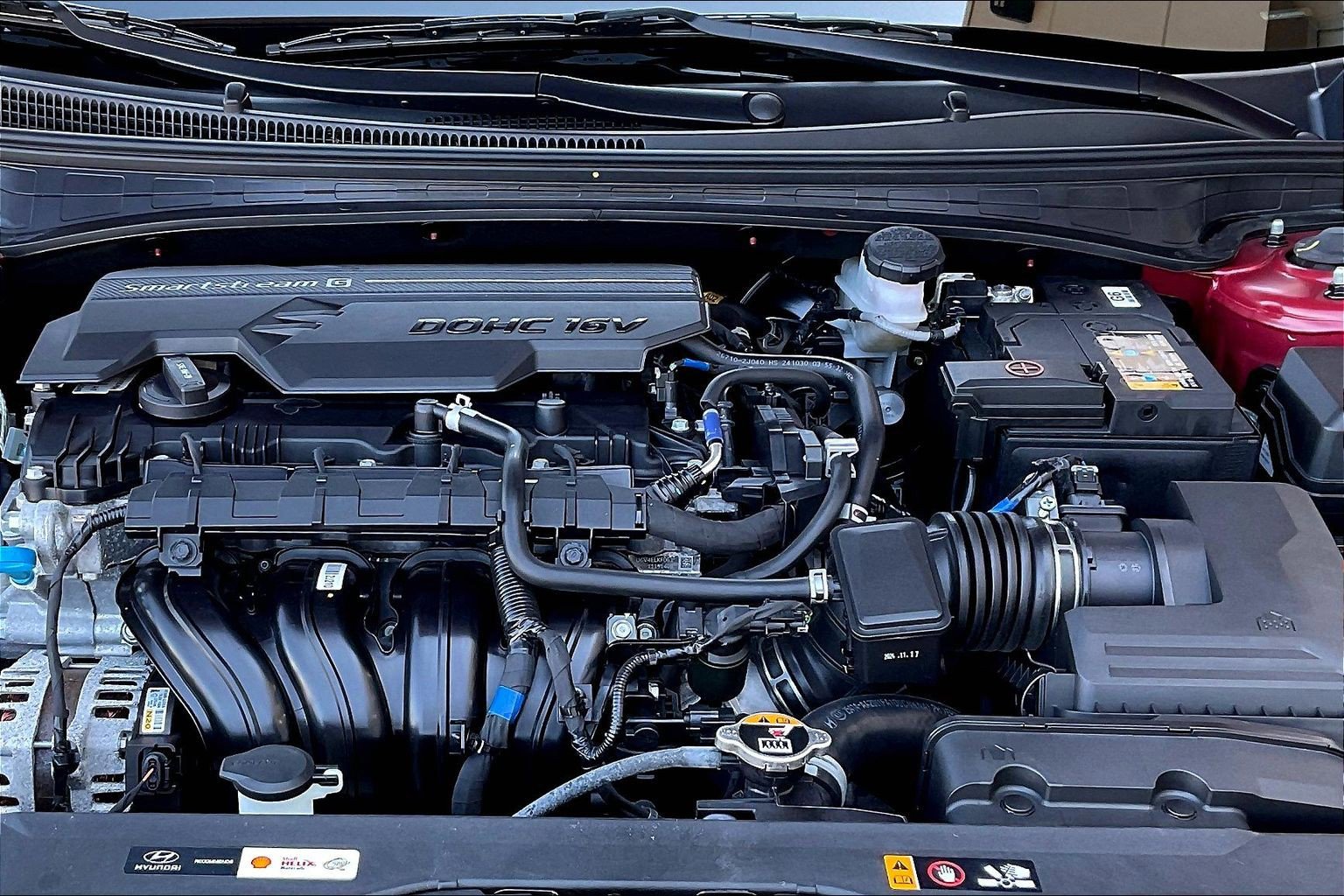 Used 2025 Hyundai Elantra SEL image 30