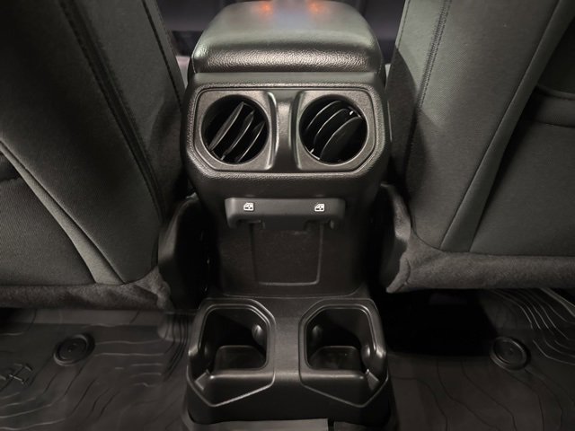 Used 2021 Jeep Wrangler Unlimited Sport image 22