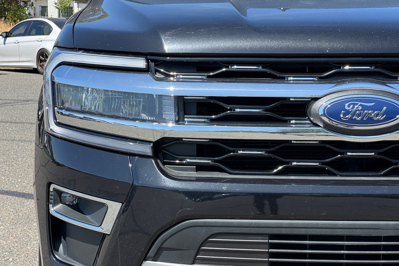 Used 2023 Ford Expedition Limited image 42