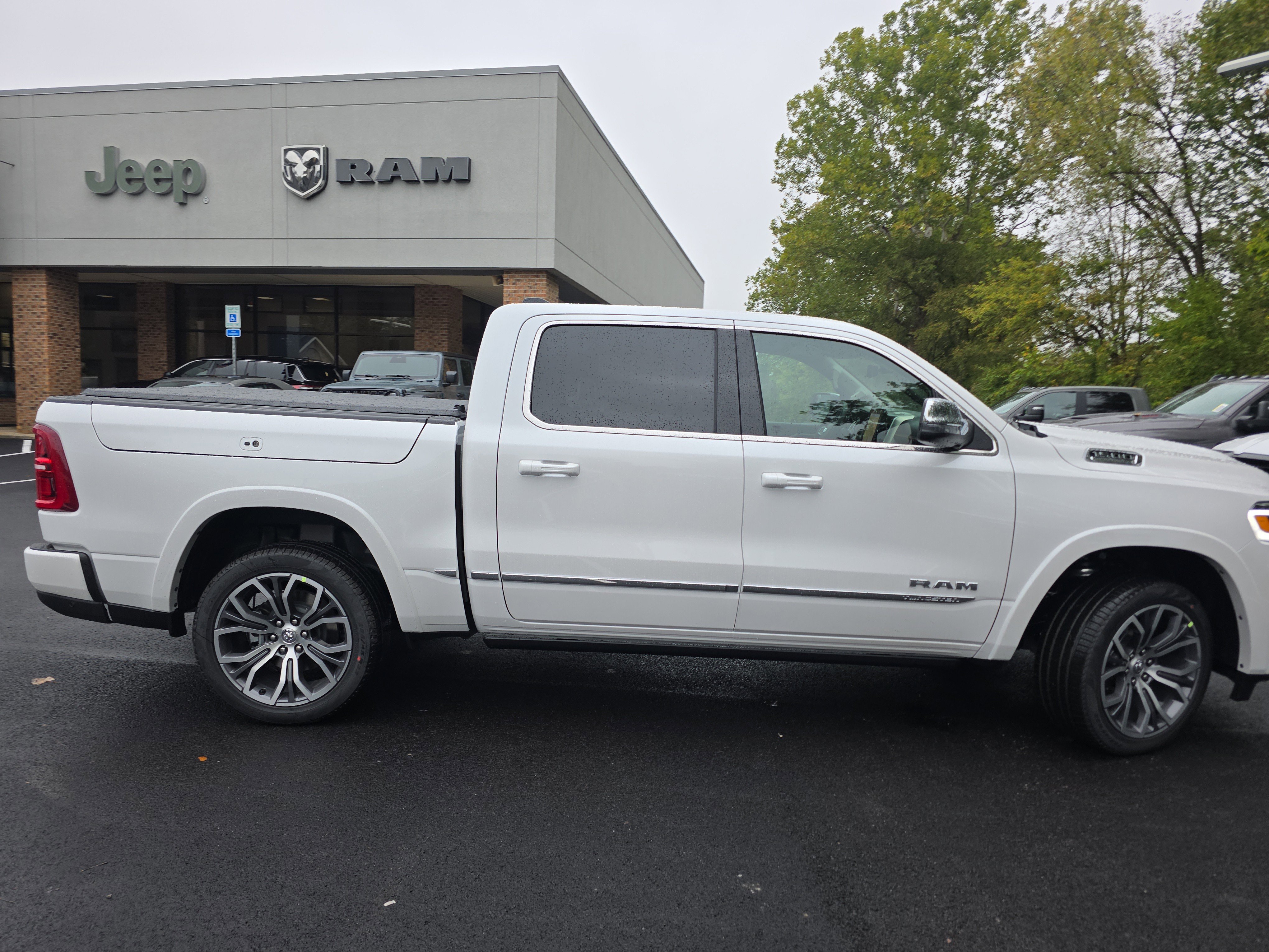 New 2026 RAM 1500 Tungsten w/ Trailer Tow Group image 30