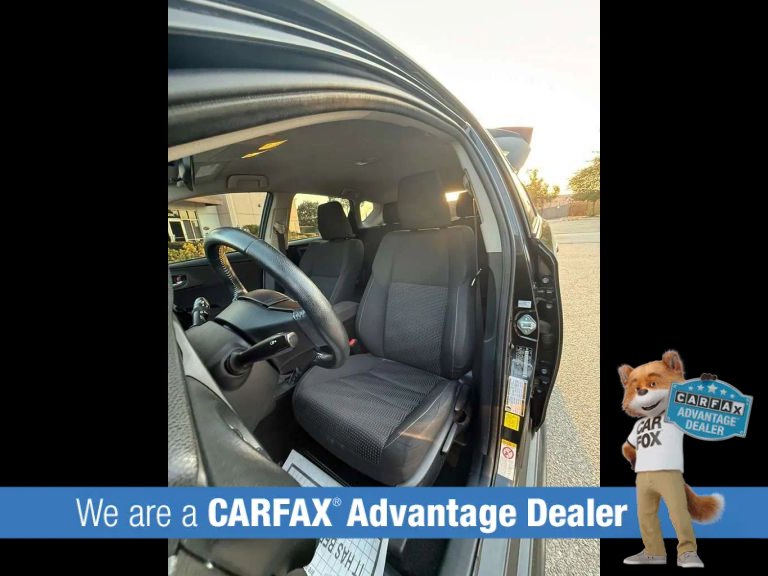 Used 2018 Toyota Corolla iM w/ All-Weather Mat Package FWD image 22