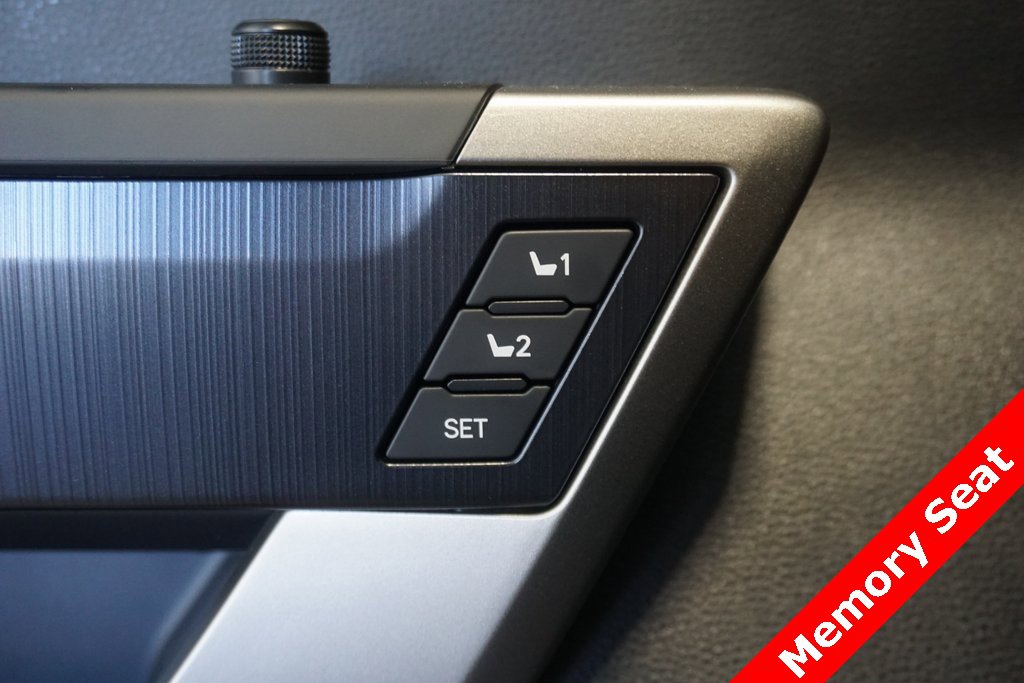 New 2026 Toyota Tundra Platinum image 7