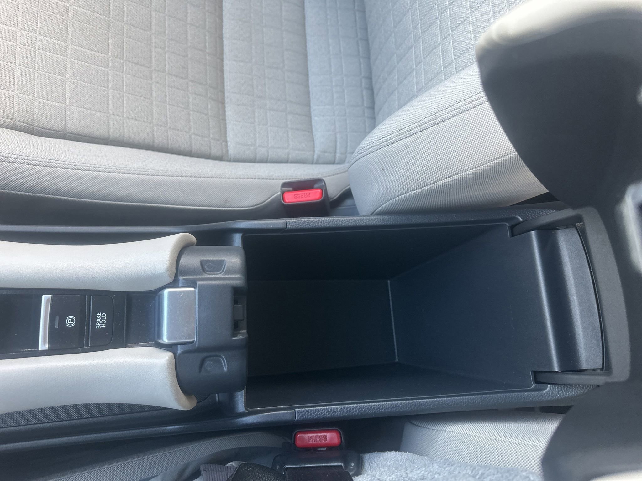 Used 2023 Honda HR-V LX image 29