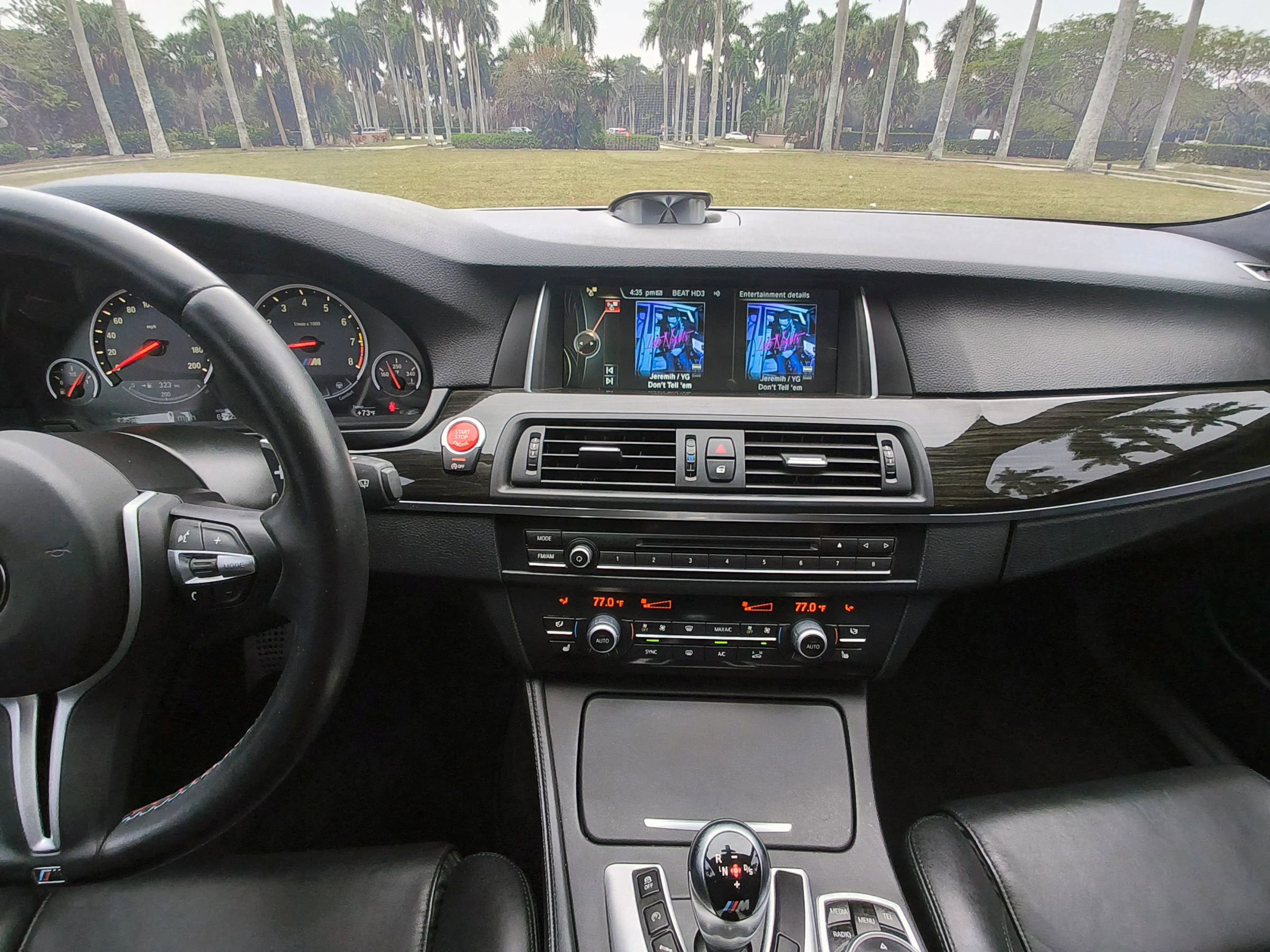 Used 2014 BMW M5 image 23