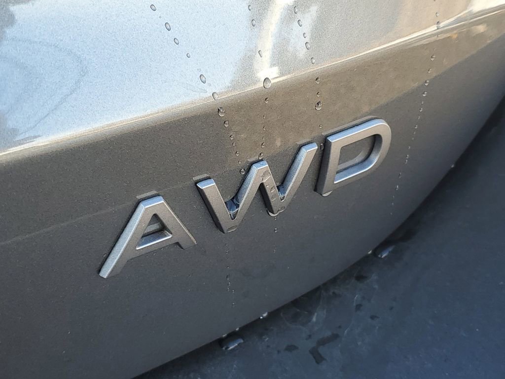 New 2026 Nissan Kicks SV w/ Cold Weather Package AWD/4WD image 6