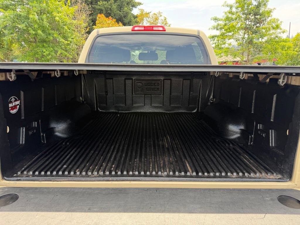 Used 2019 Toyota Tundra SR5 w/ SR5 Upgrade Package AWD/4WD image 10