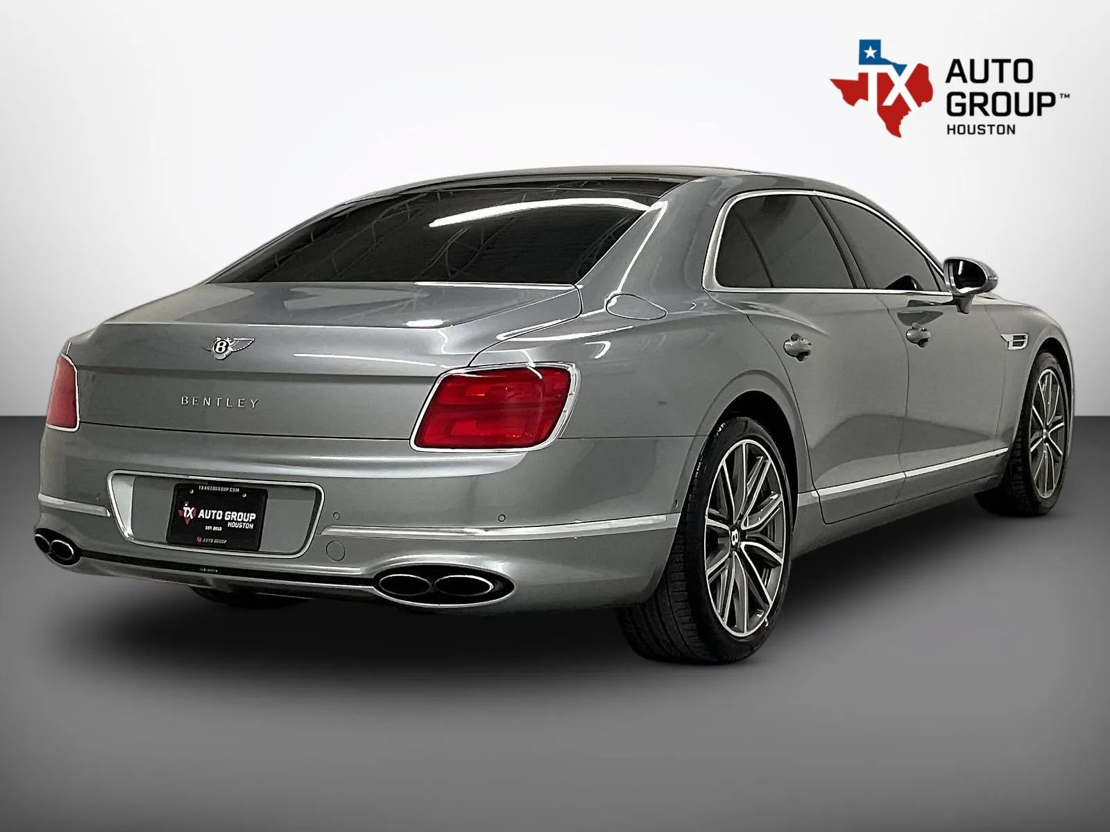 Used 2021 Bentley Flying Spur V8 AWD/4WD image 5