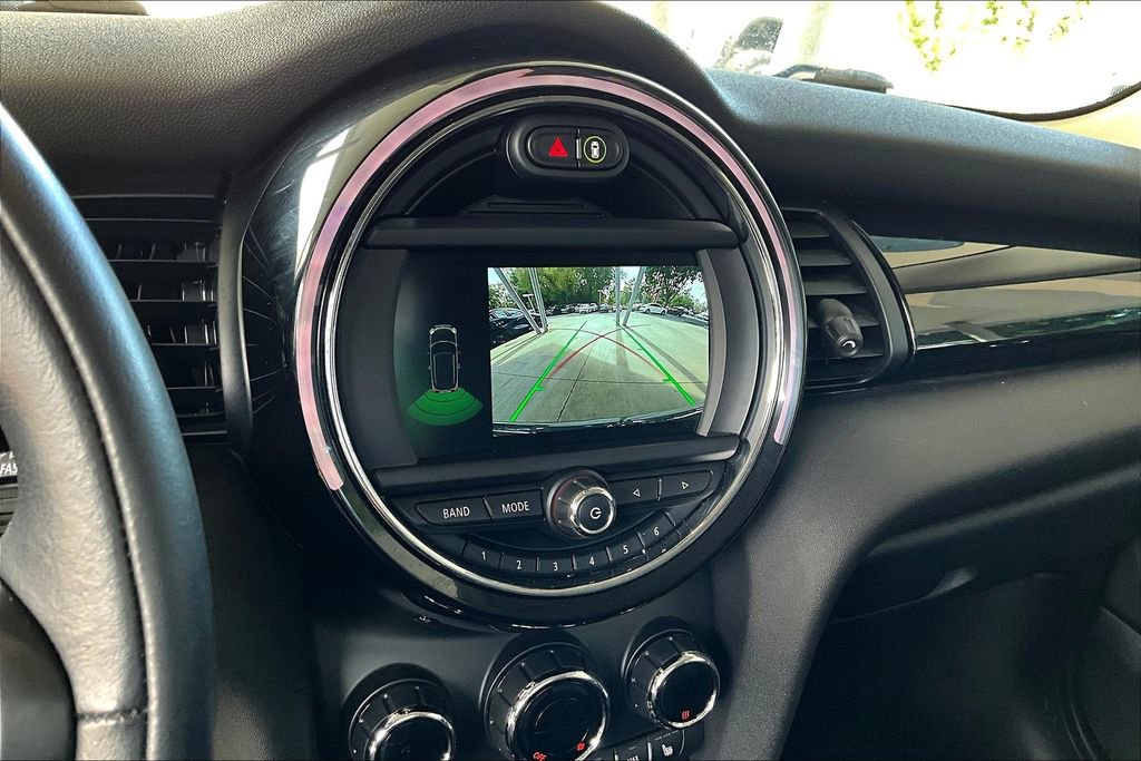 Used 2019 MINI Cooper S image 24