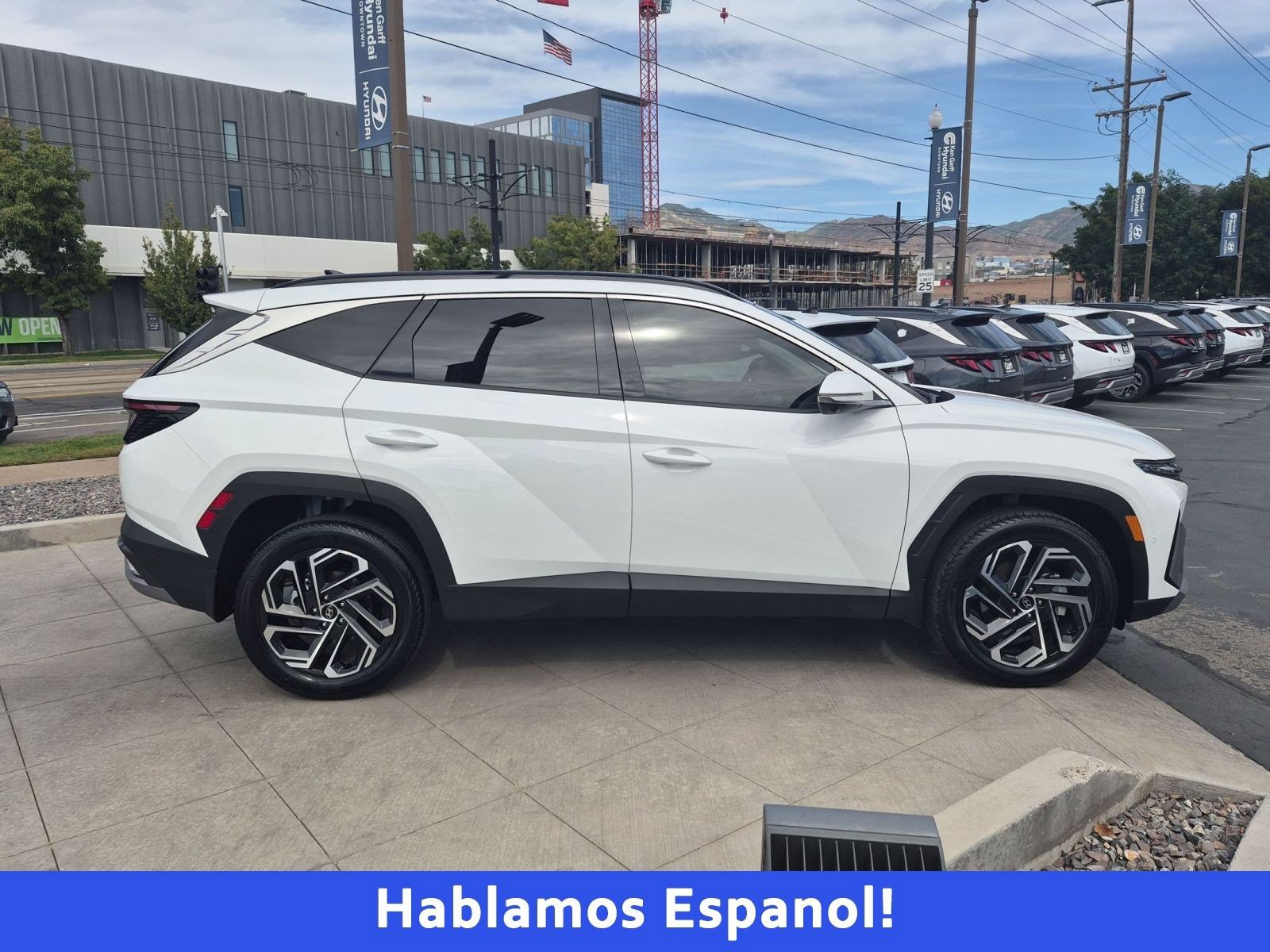 Certified 2026 Hyundai Tucson Limited AWD/4WD image 2