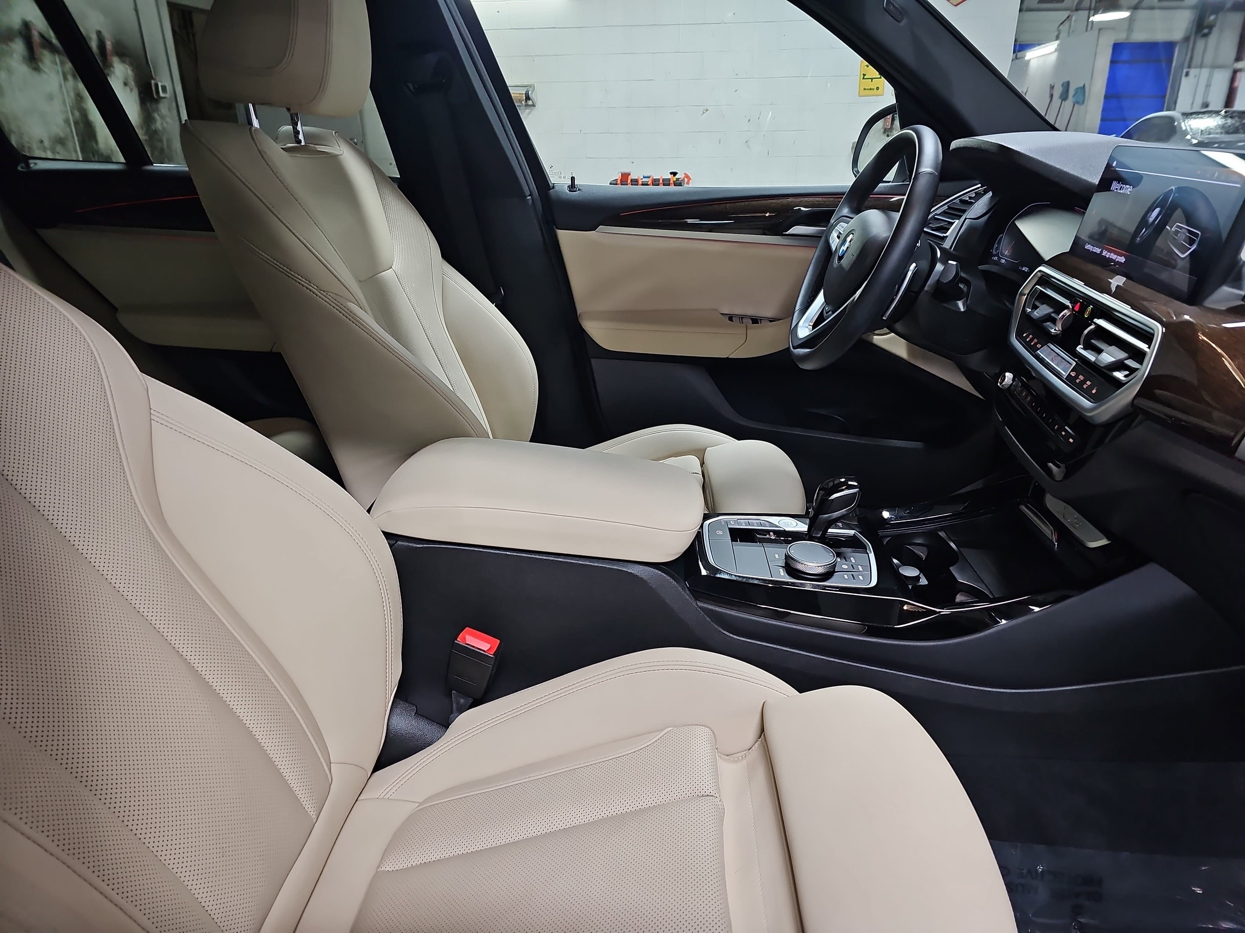 Used 2019 BMW X7 xDrive40i w/ Premium Package image 10