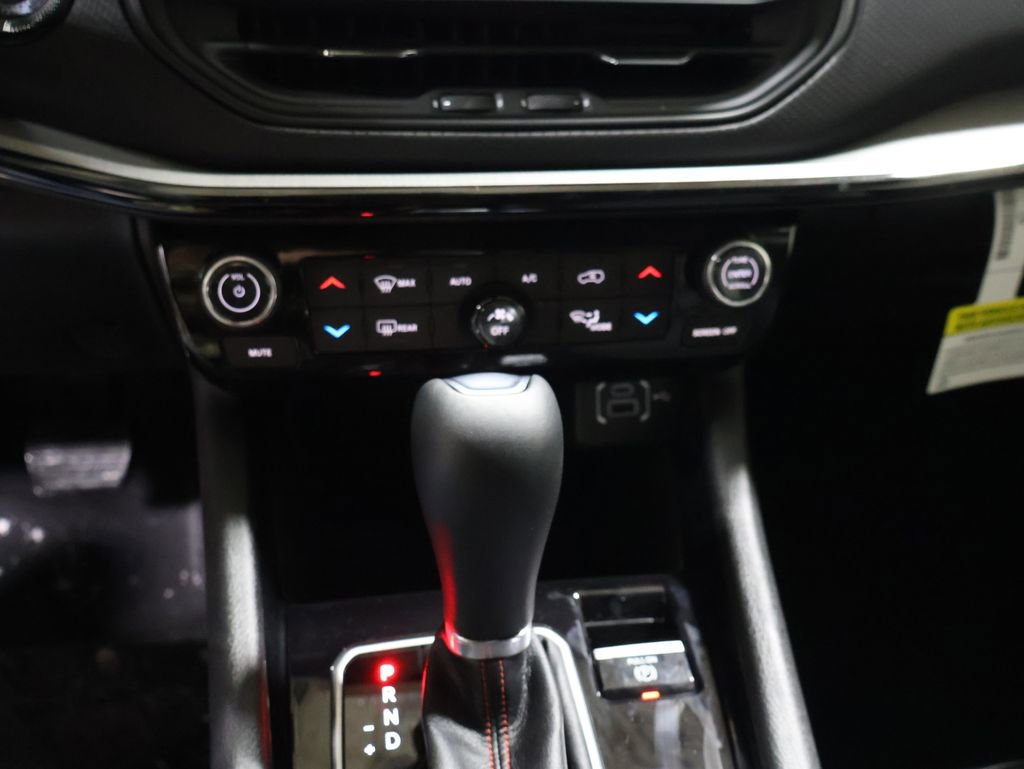 New 2026 Jeep Compass Trailhawk image 23