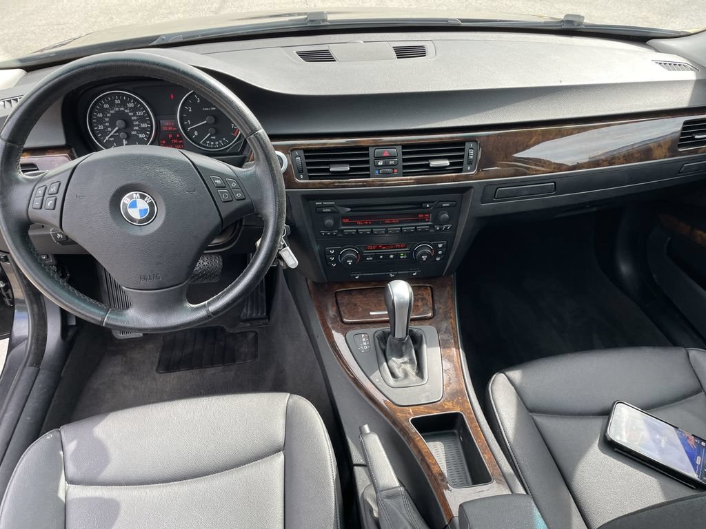Used 2006 BMW 330xi Sedan AWD/4WD image 15