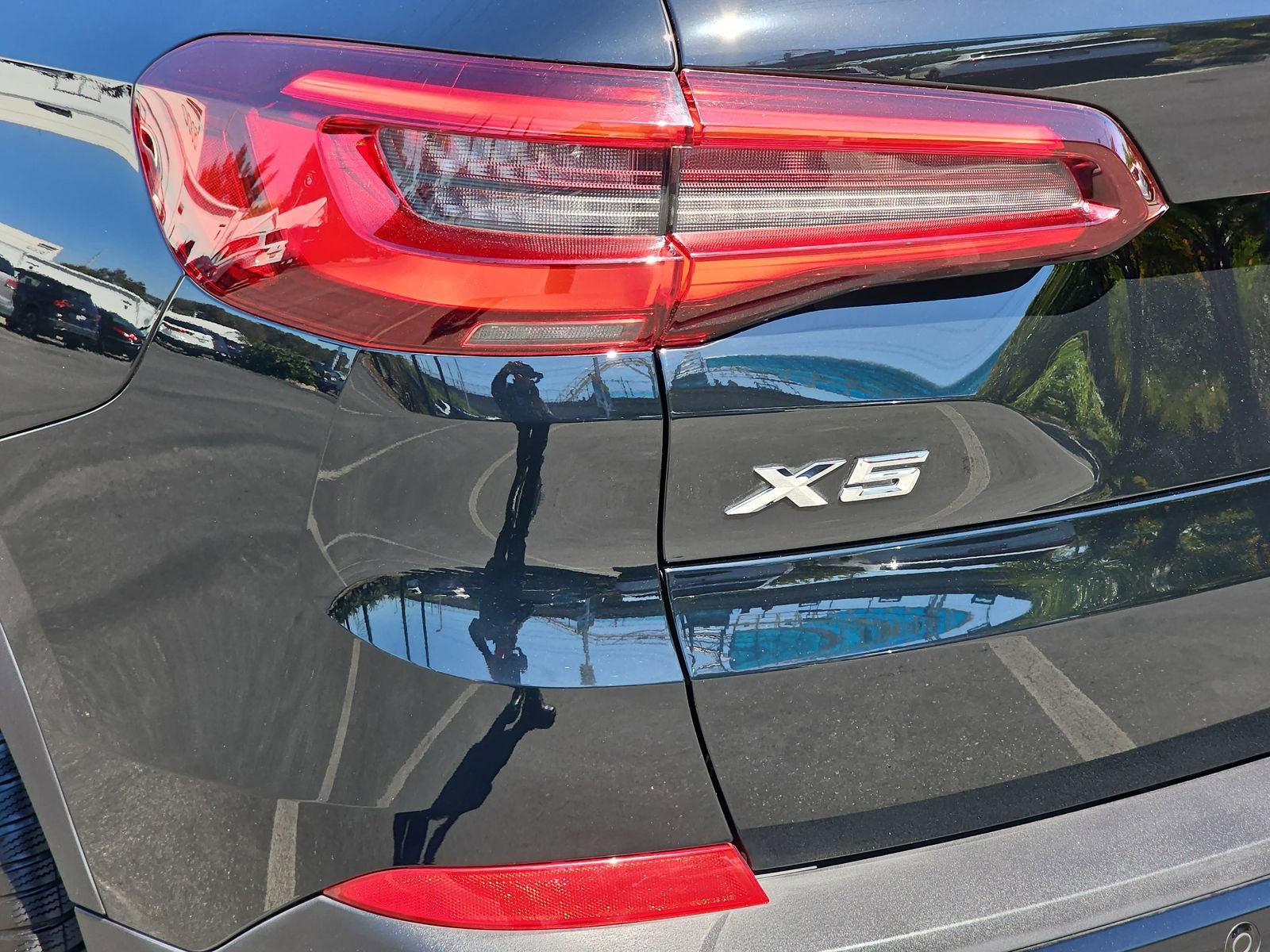 Used 2023 BMW X5 sDrive40i w/ Parking Assistance Package image 36