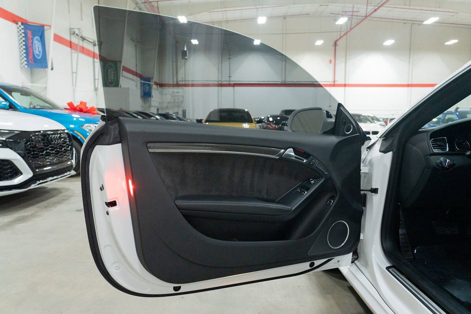 Used 2013 Audi RS 5 Coupe w/ Audi MMI Navigation Plus Pkg image 18