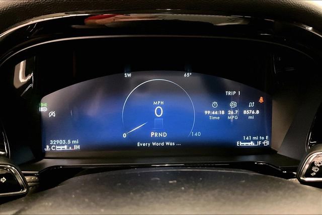Used 2023 Lincoln Corsair Reserve w/ Equipment Group 201A AWD/4WD image 29