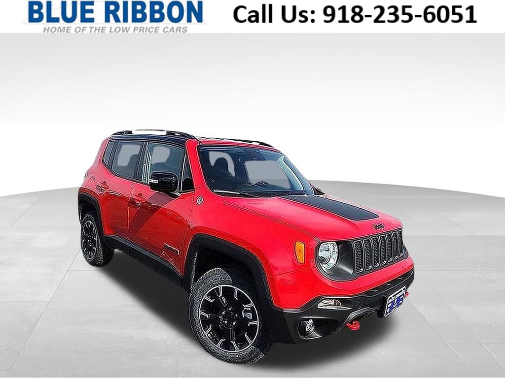 Used 2023 Jeep Renegade Trailhawk AWD/4WD video 1