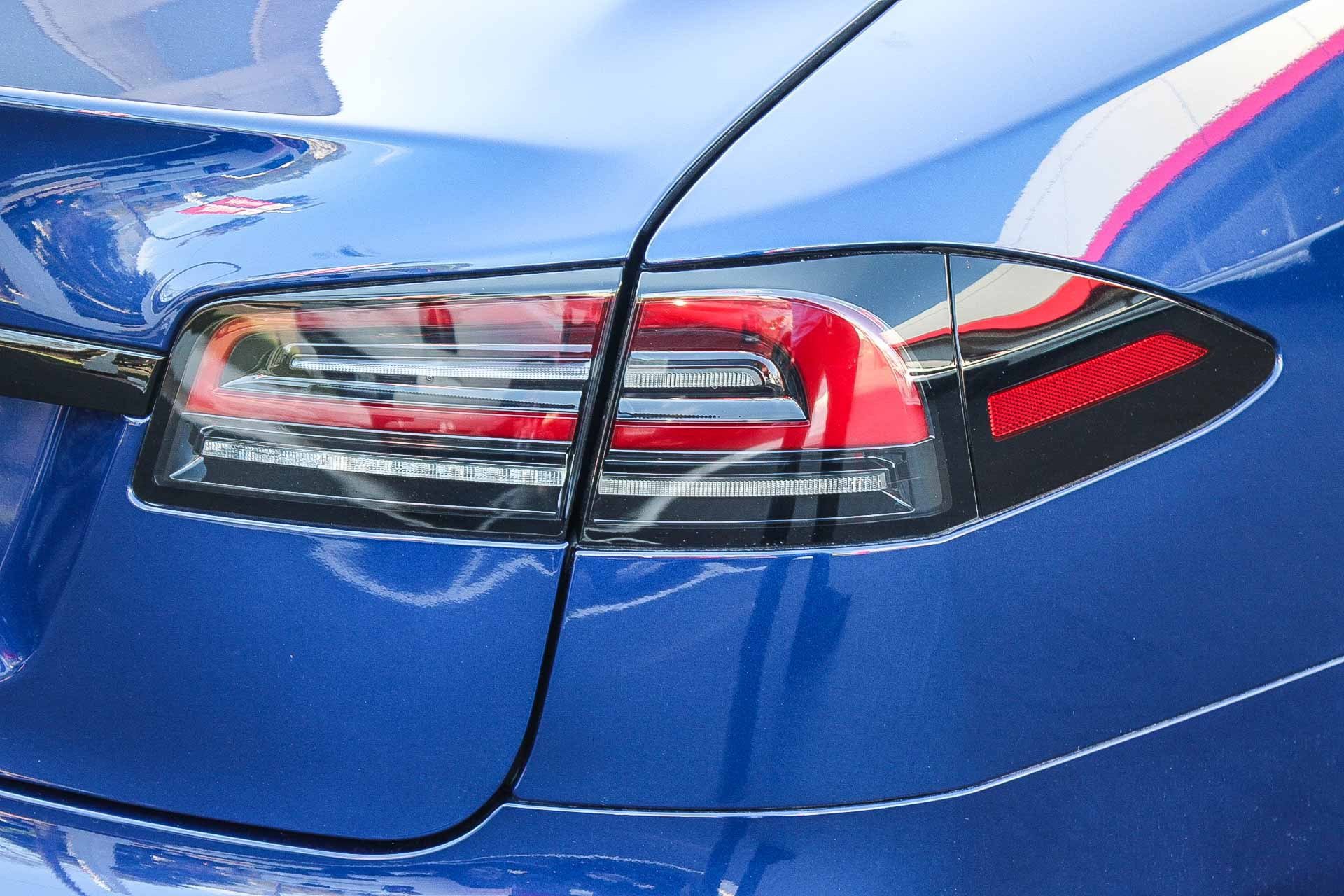 Used 2023 Tesla Model S Standard Range AWD/4WD image 10