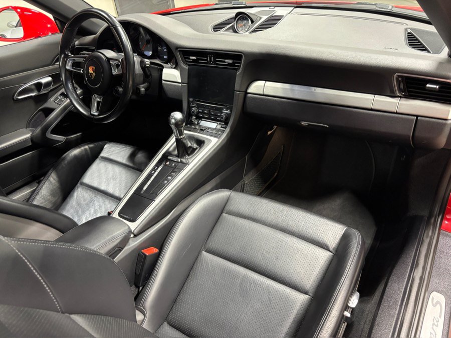 Used 2017 Porsche 911 Carrera S RWD image 13