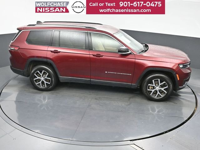 Used 2023 Jeep Grand Cherokee L Limited image 34
