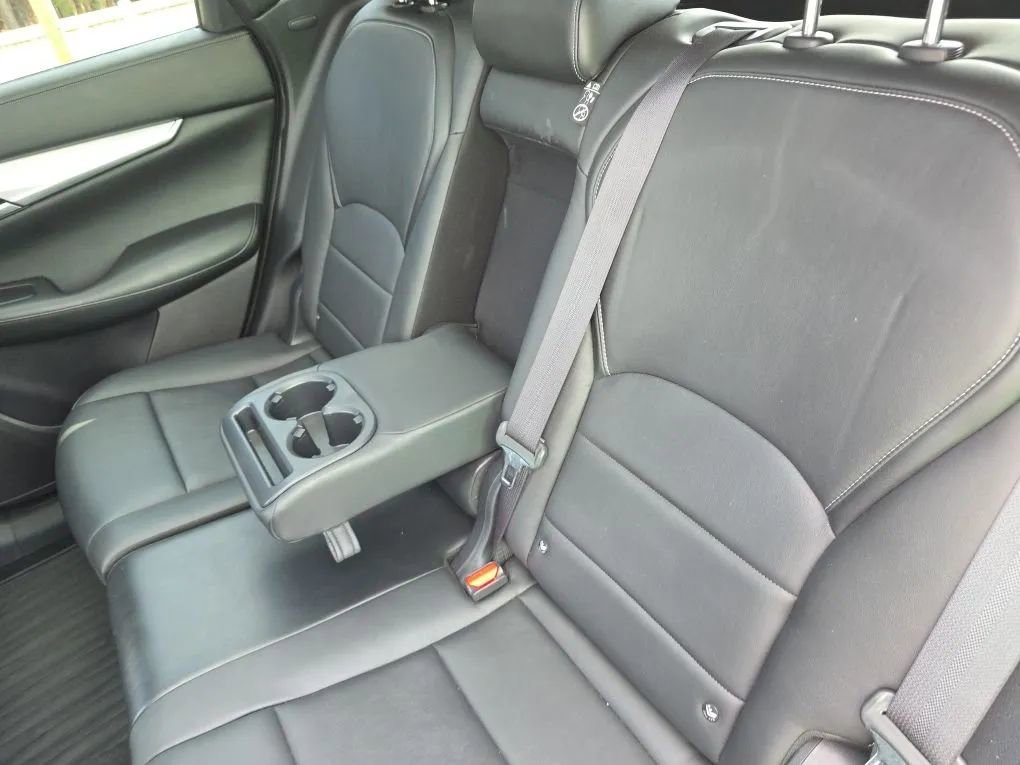 Used 2019 INFINITI QX50 Luxe w/ Cargo Package image 43