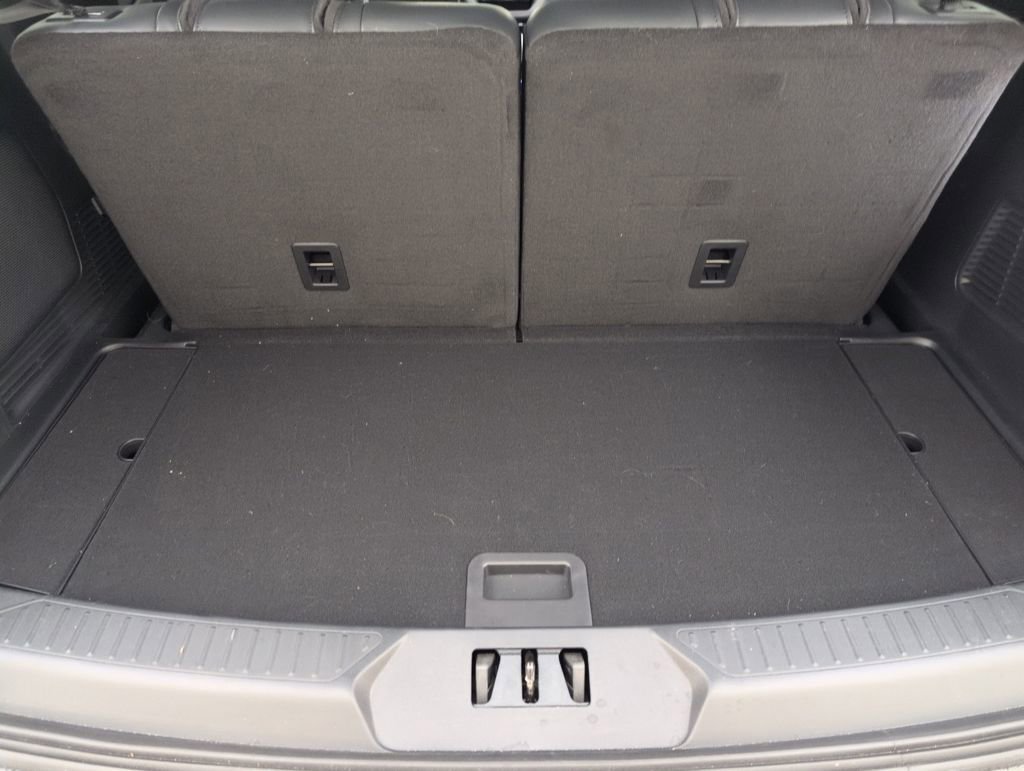 Used 2025 Ford Explorer ST w/ Sun And Sound Package image 36