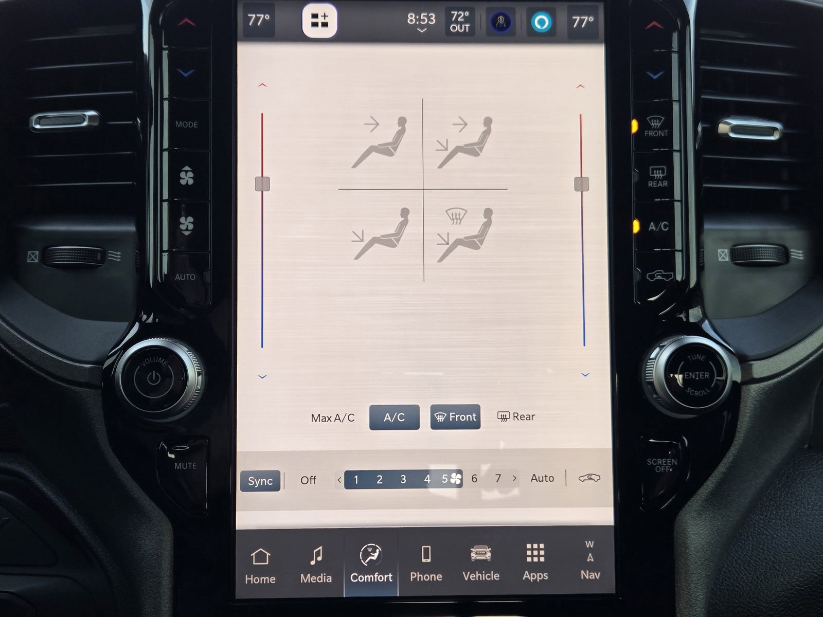 New 2025 RAM 2500 Tradesman AWD/4WD image 19