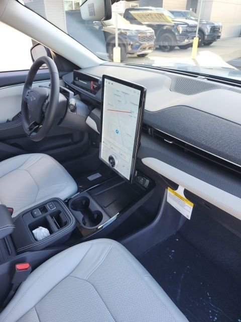 New 2025 Ford Mustang Mach-E Premium image 18