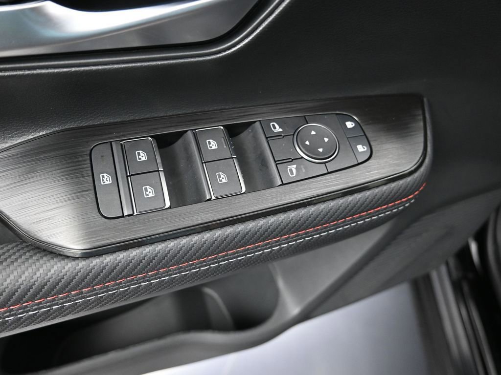 New 2026 Nissan Kicks SR FWD image 11