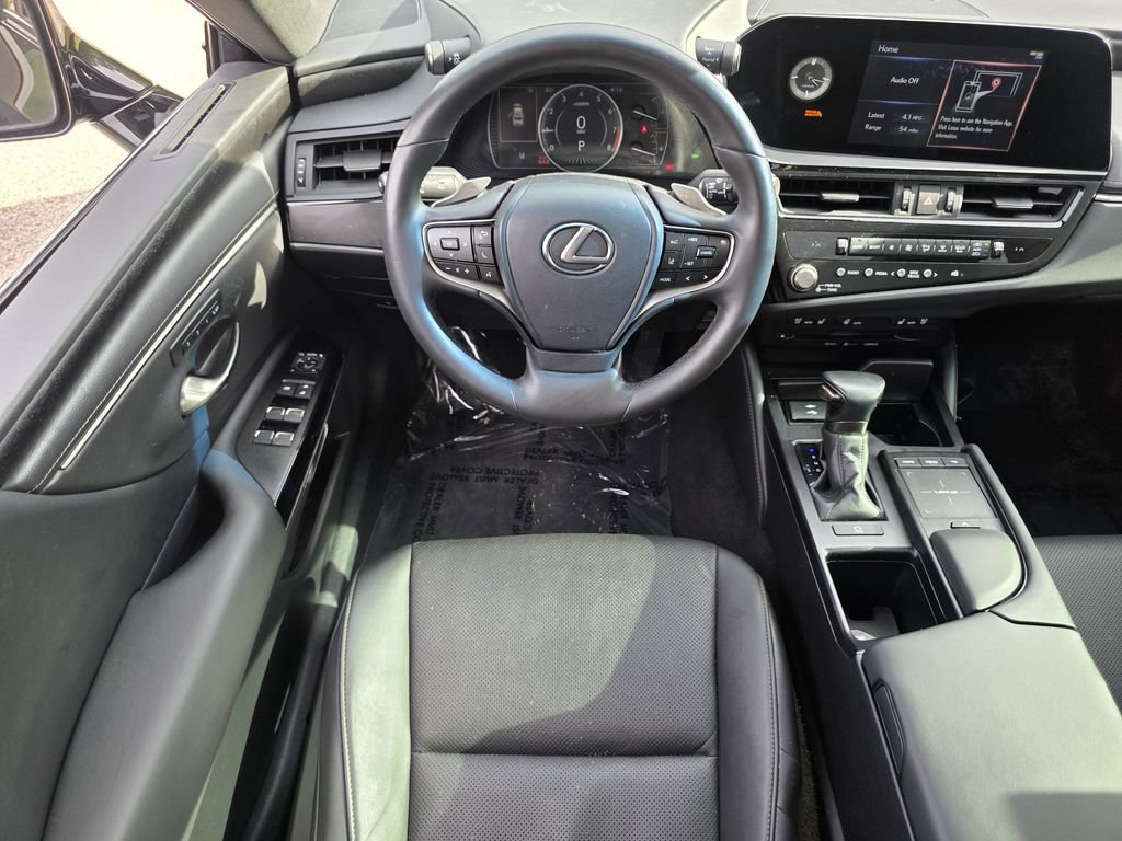 Certified 2022 Lexus ES 350 w/ Premium Package FWD image 2