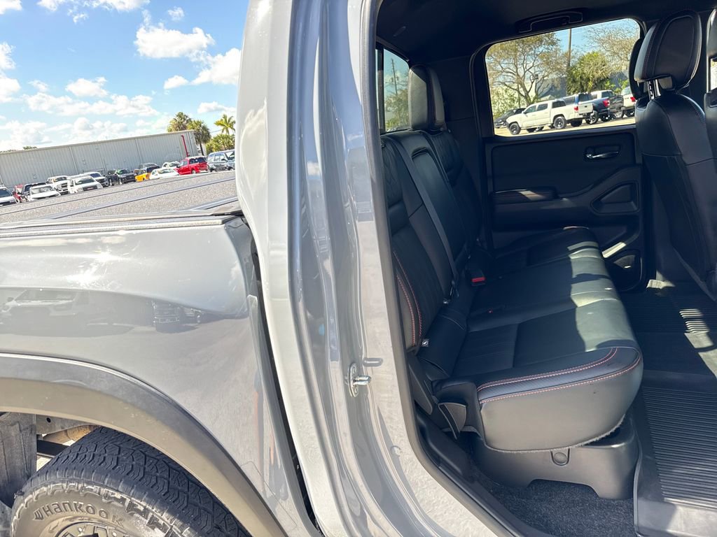 Used 2023 Nissan Frontier PRO-4X w/ Pro-4X Premium Package image 29