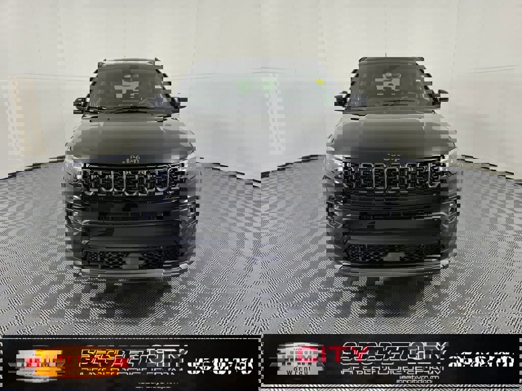 New 2026 Jeep Compass Latitude video 2