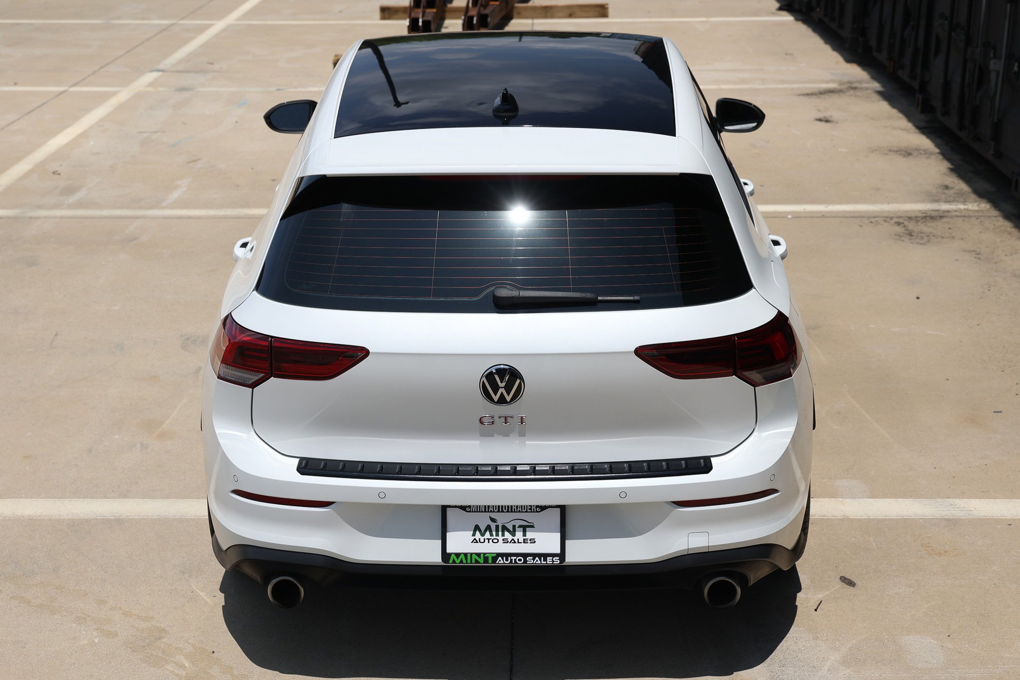 Used 2023 Volkswagen GTI 40th Anniversary Edition FWD image 13