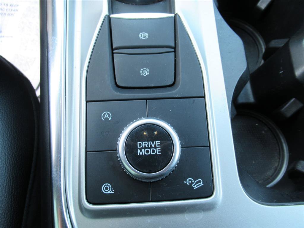 Used 2020 Ford Explorer Limited image 29