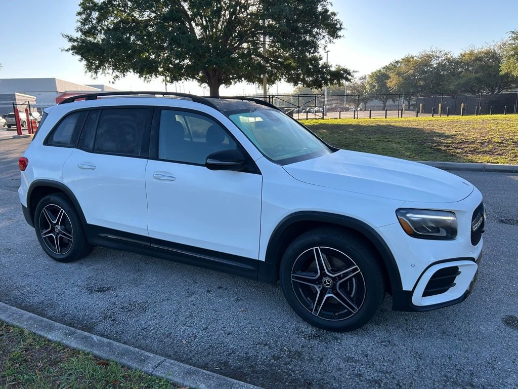 Used 2024 Mercedes-Benz GLB 250 image 7