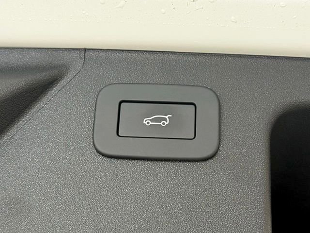 New 2025 Land Rover Discovery Sport Dynamic SE AWD/4WD image 19