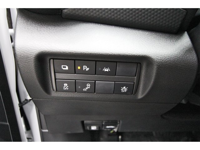 Certified 2025 Nissan Kicks Play S FWD image 21