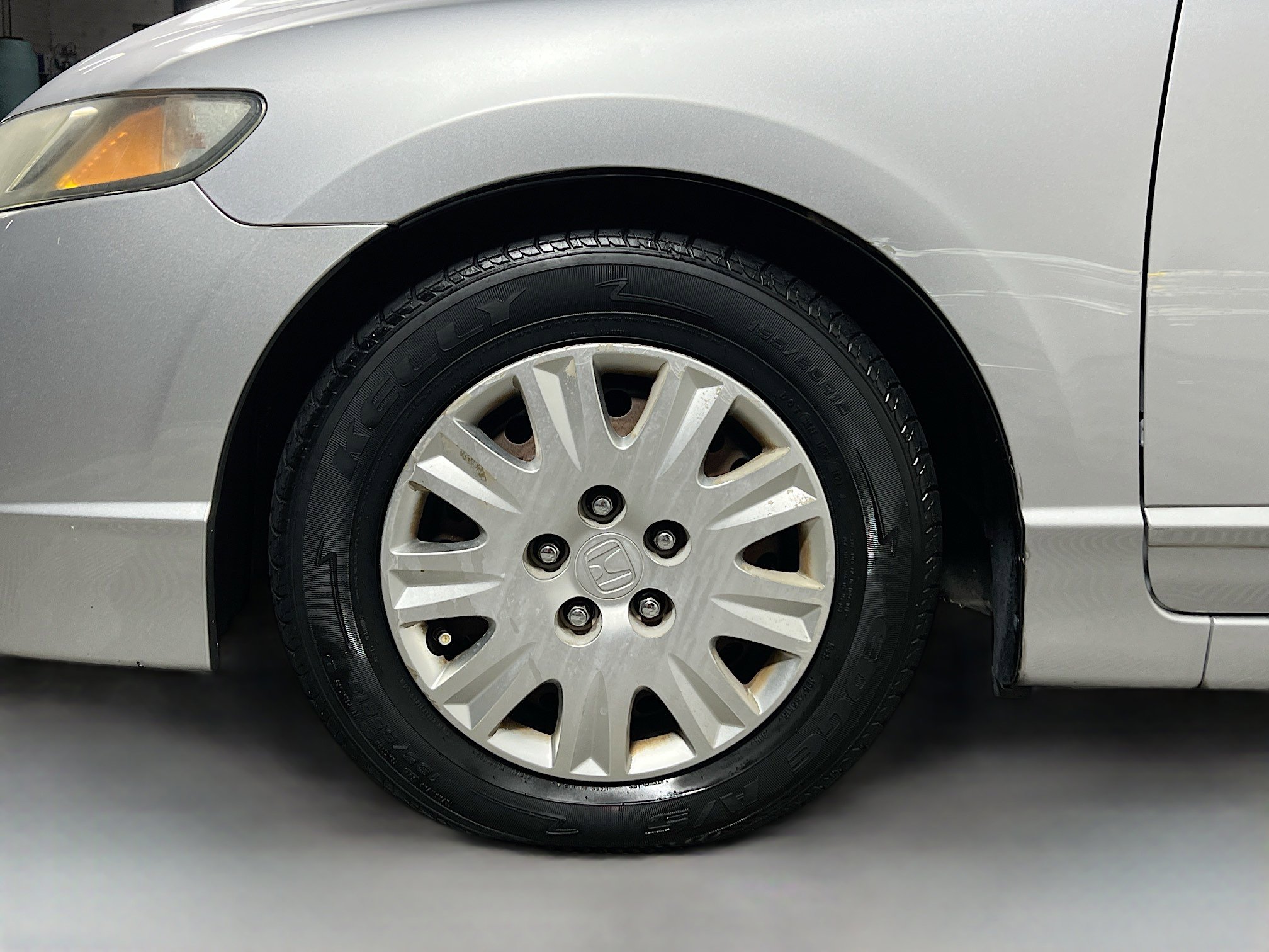 Used 2010 Honda Civic DX-VP image 14