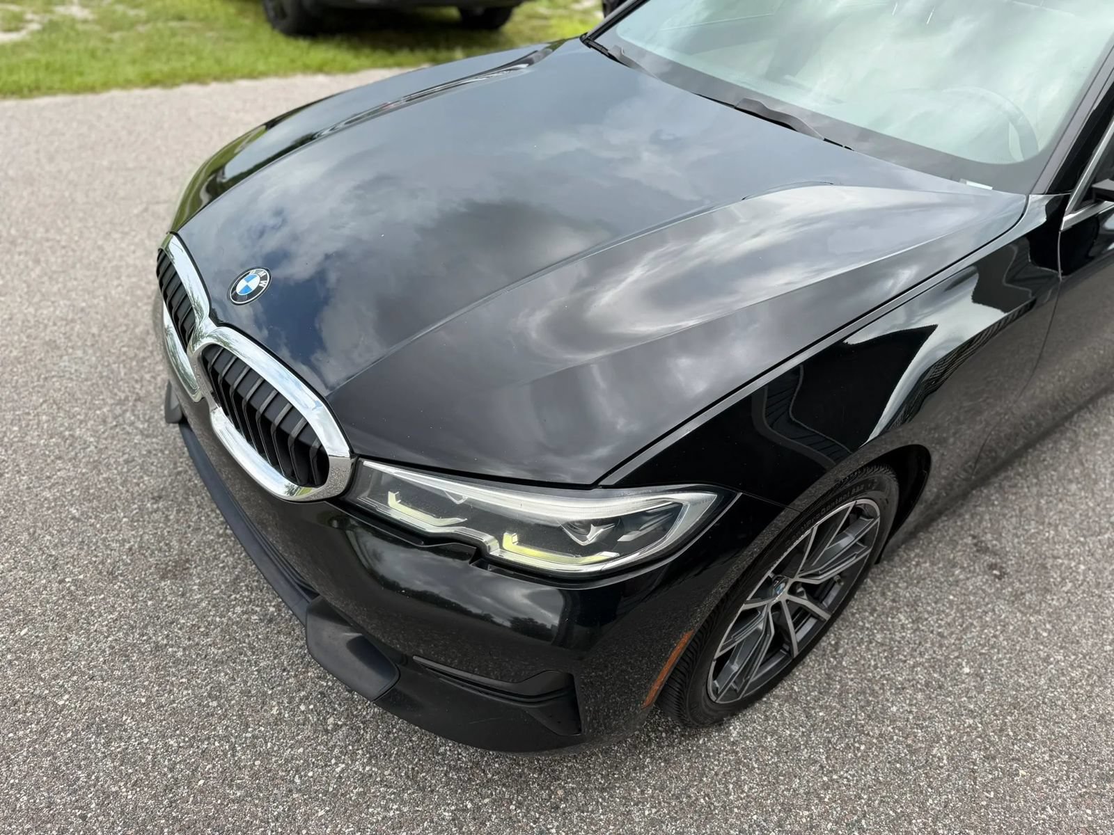 Used 2021 BMW 330i Sedan w/ Convenience Package RWD image 4