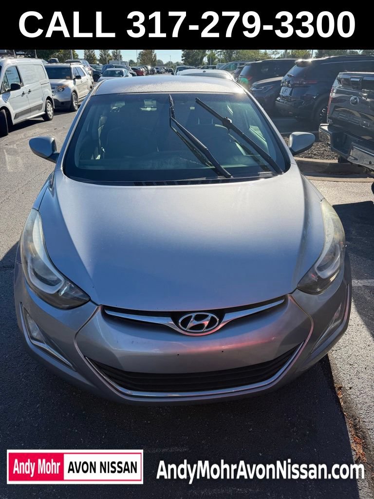 Used 2016 Hyundai Elantra SE w/ Option Group 02 FWD image 2