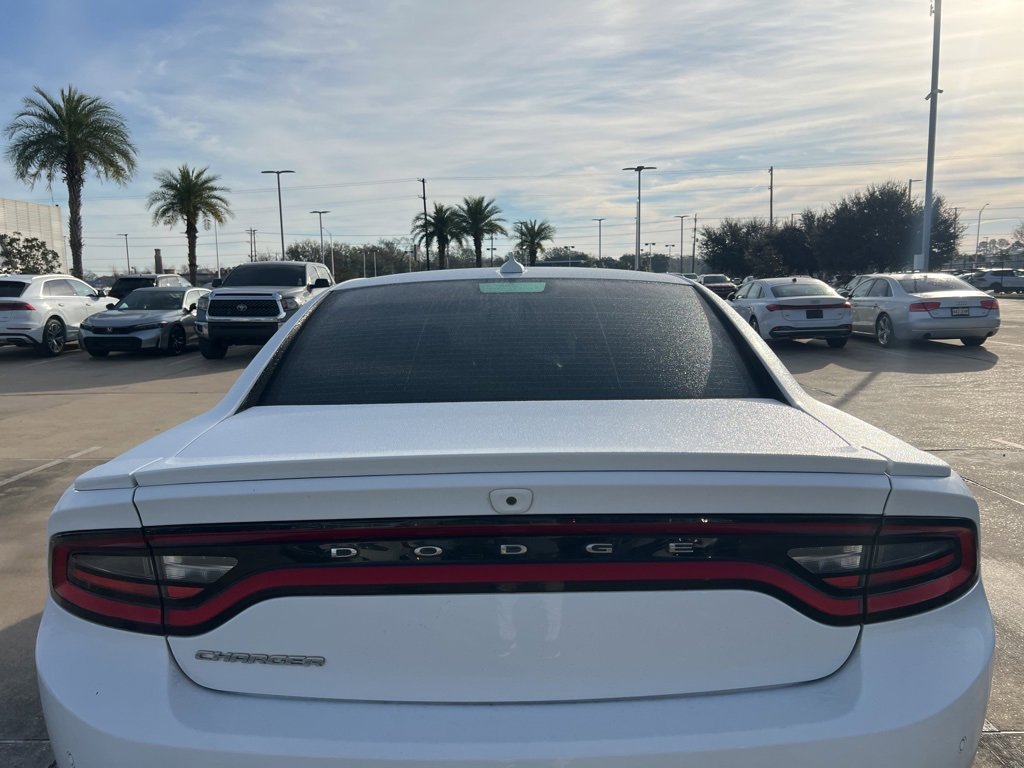 Used 2019 Dodge Charger SXT w/ Plus Group image 7