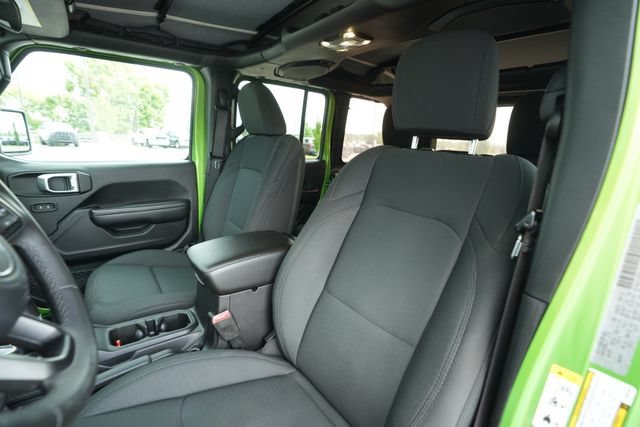 Used 2019 Jeep Wrangler Unlimited Sport S AWD/4WD image 39