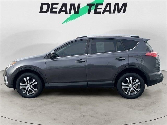 Used 2016 Toyota RAV4 LE image 5